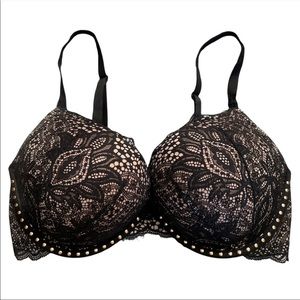 Victoria’s Secret Bombshell Push-Up Plunge Bra Lace Black Nude Floral 36C